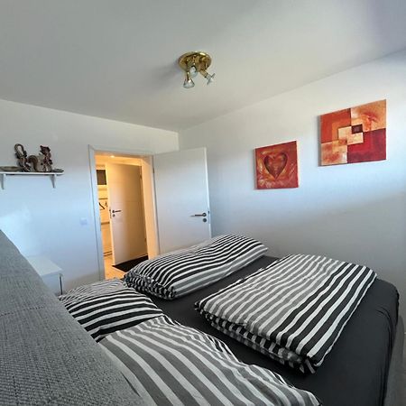 Moderne Ferienwohnung Mit Guter Ausstattung Und Self Checkin Bodenwerder Bagian luar foto