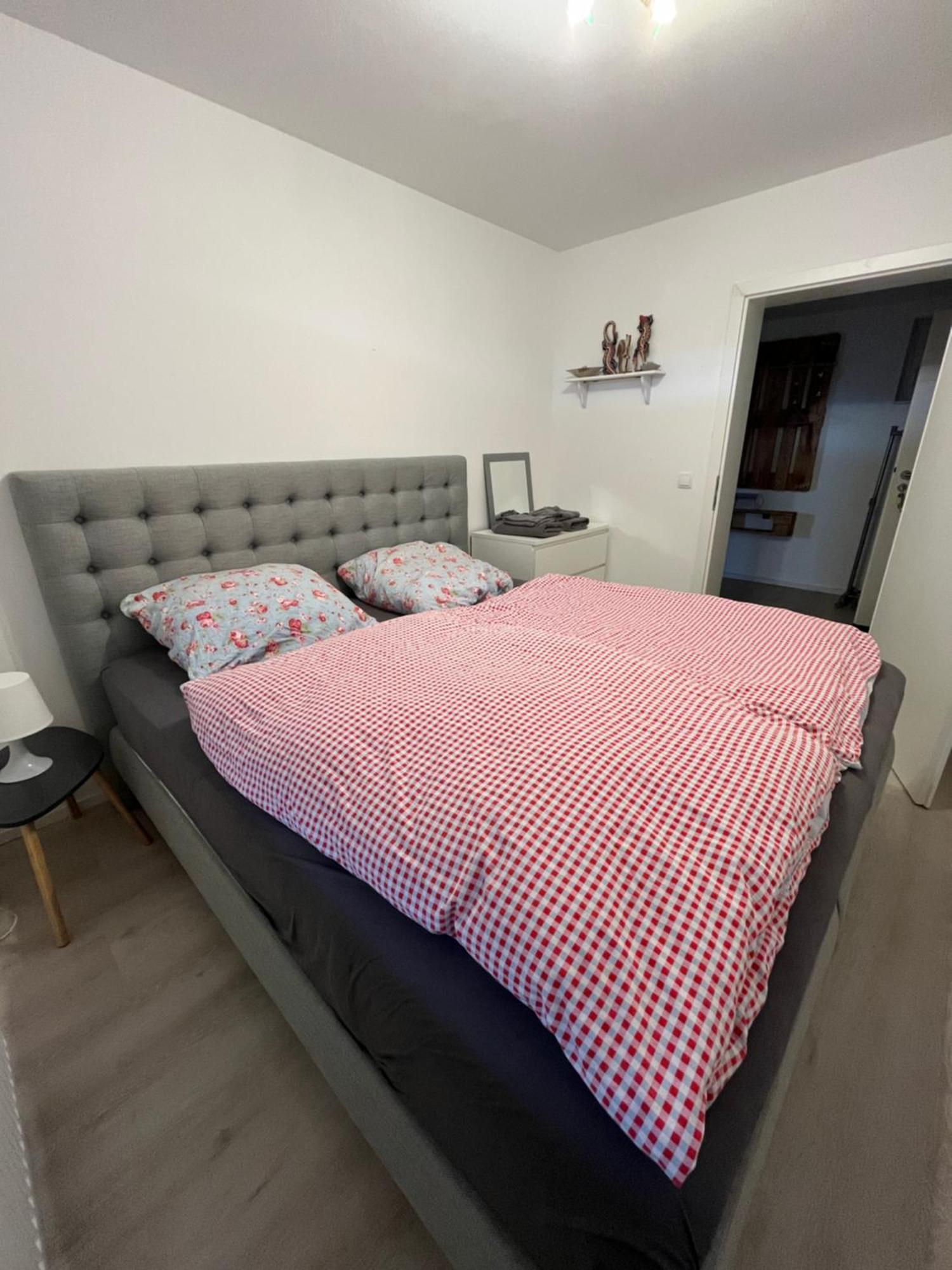 Moderne Ferienwohnung Mit Guter Ausstattung Und Self Checkin Bodenwerder Bagian luar foto